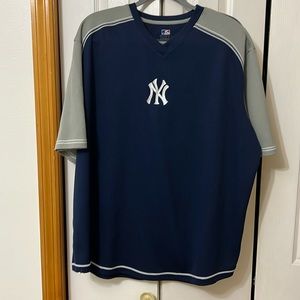 Yankees Tee